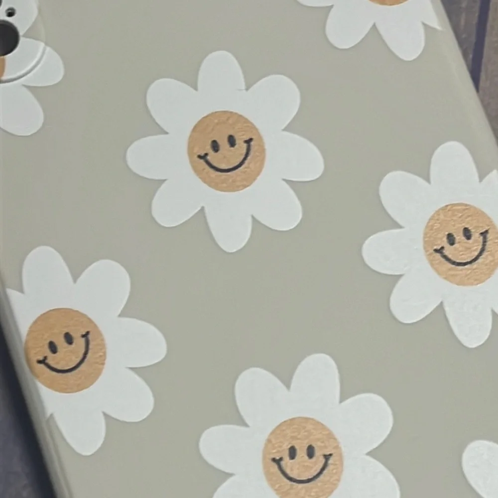 5for$10 Beige Daisy Smiley Face Flower iPhone XS Max 6.5 phone case